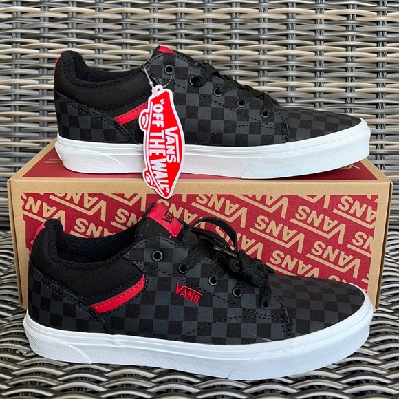 Vans Seldan Checkerboard Black/Black WMNS - Picture 1 of 16